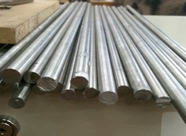 BA 2B آینه فولاد ضد زنگ چوب مربع 2mm 3mm 6mm 14mm 201 304 310 316 316 L